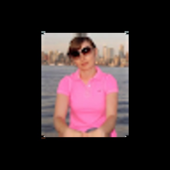 Meet your Posher, Hanna - Picture 1 of 2